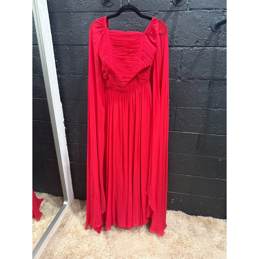 Elie Saab Cape-Back Silk-Blend Gown In Red